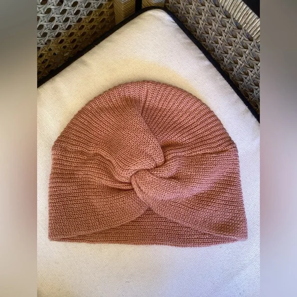 Anthropologie | Accessories | Nwt Anthropologie Pink Knitted  display picture 2